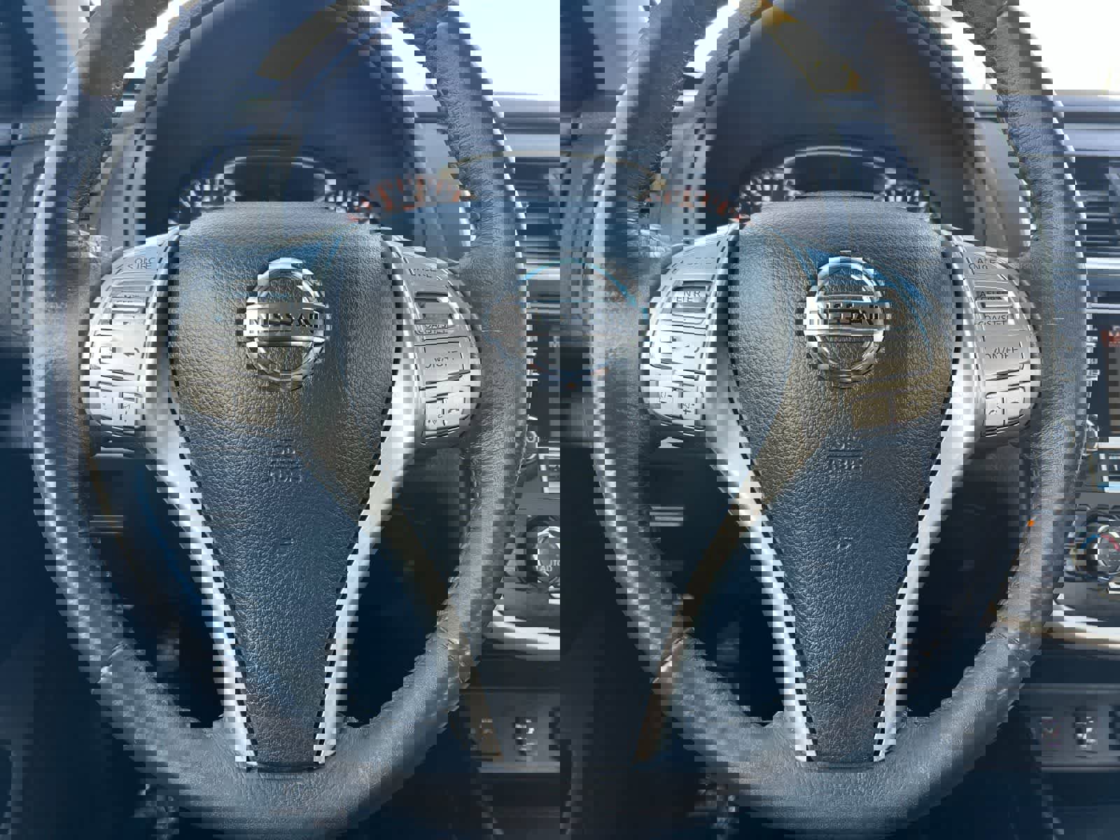 Used 2017 Nissan Altima 2.5 SV w/ Interior Lighting Package image 23