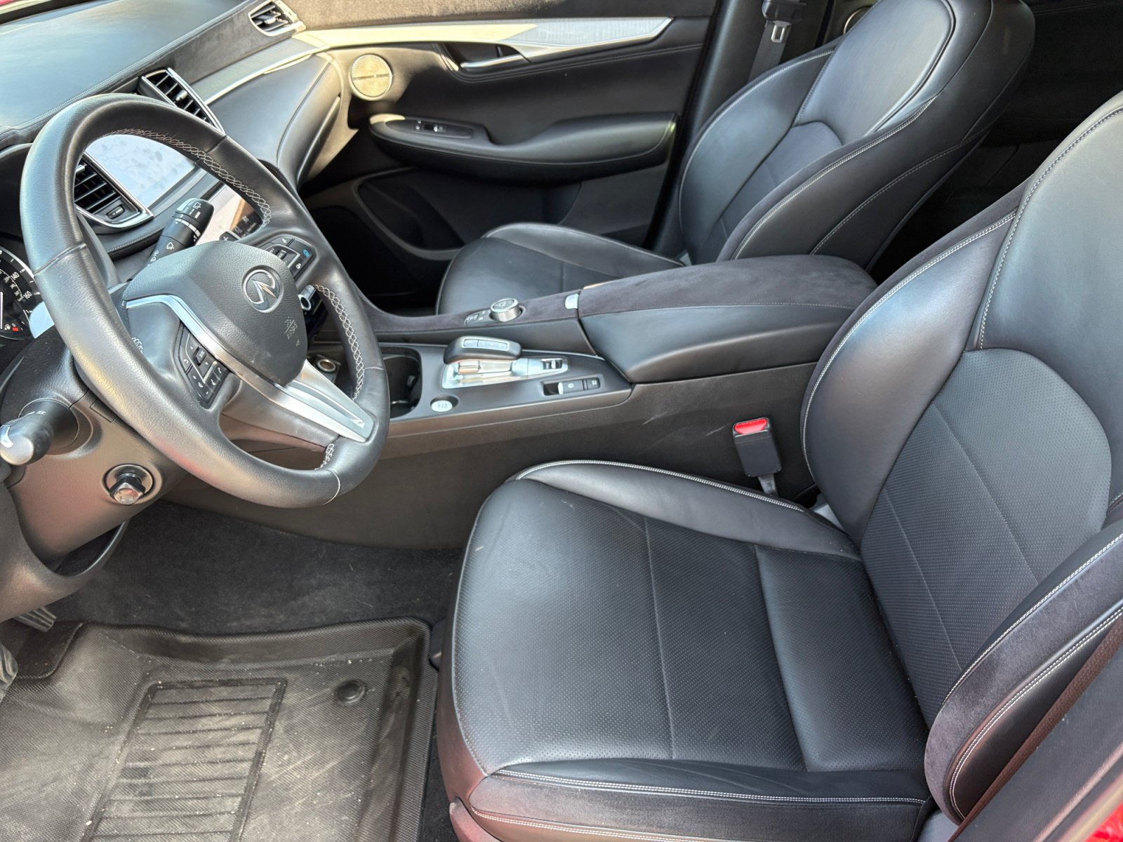 Used 2023 INFINITI QX50 Sensory AWD/4WD image 14