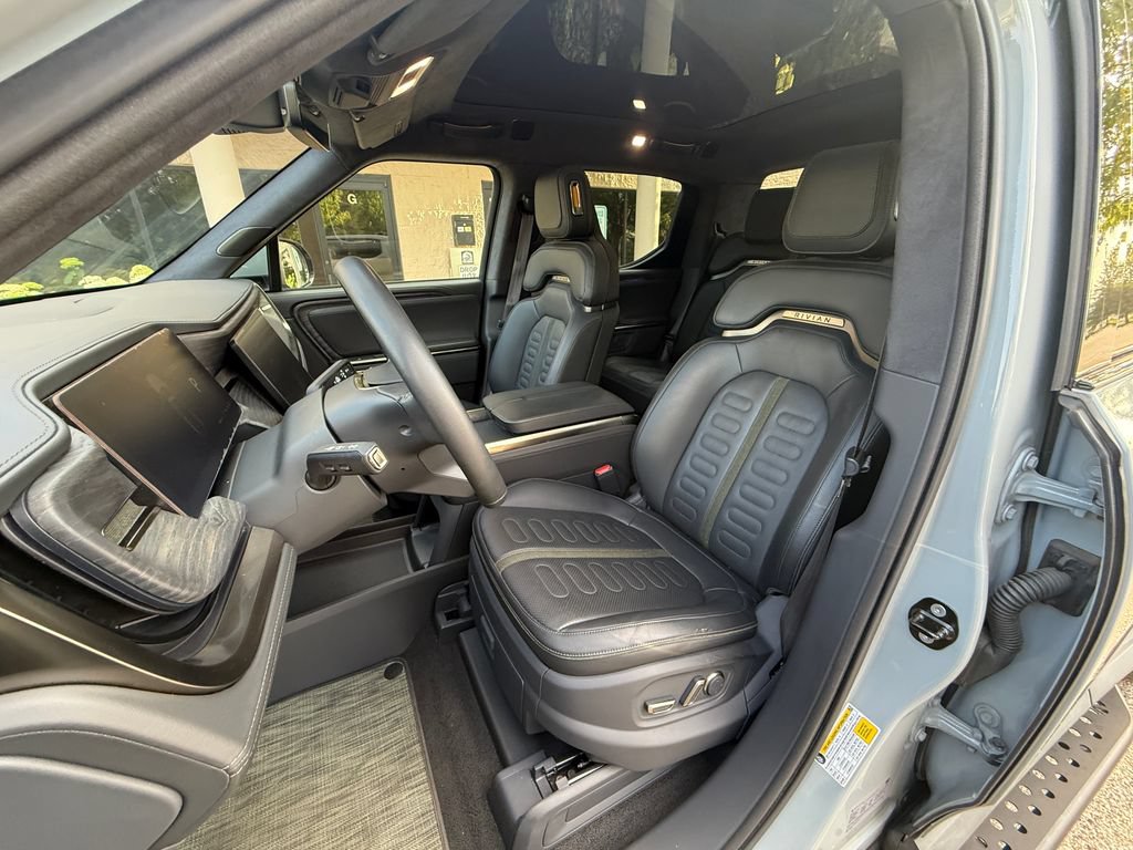 Used 2022 Rivian R1T Launch Edition AWD/4WD image 10