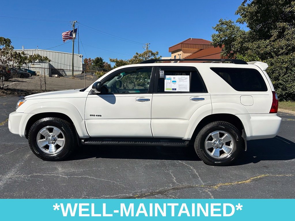 Used 2008 Toyota 4Runner SR5 AWD/4WD image 4