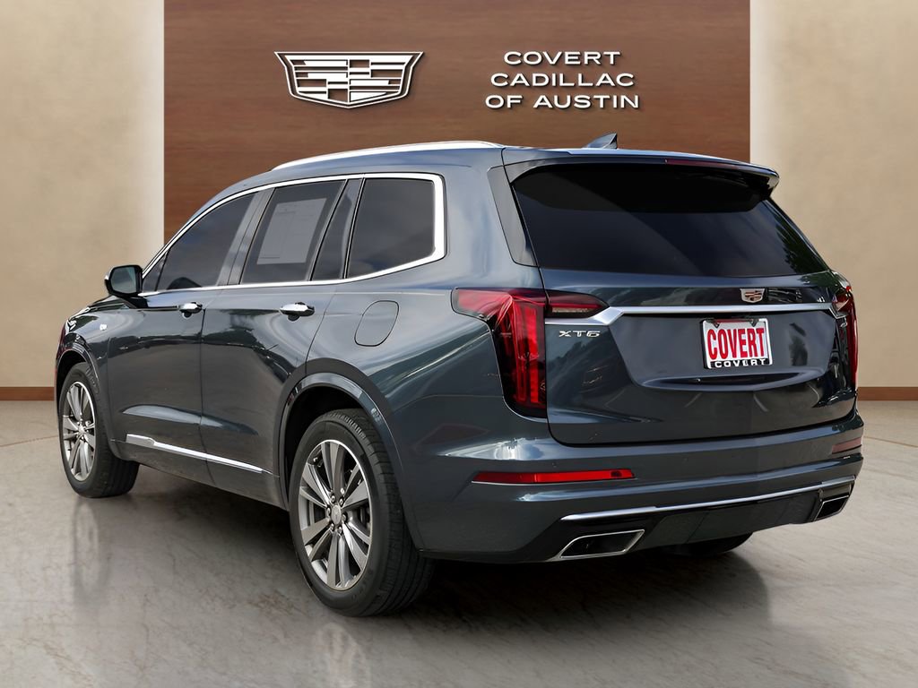 Used 2021 Cadillac XT6 Premium Luxury FWD image 3