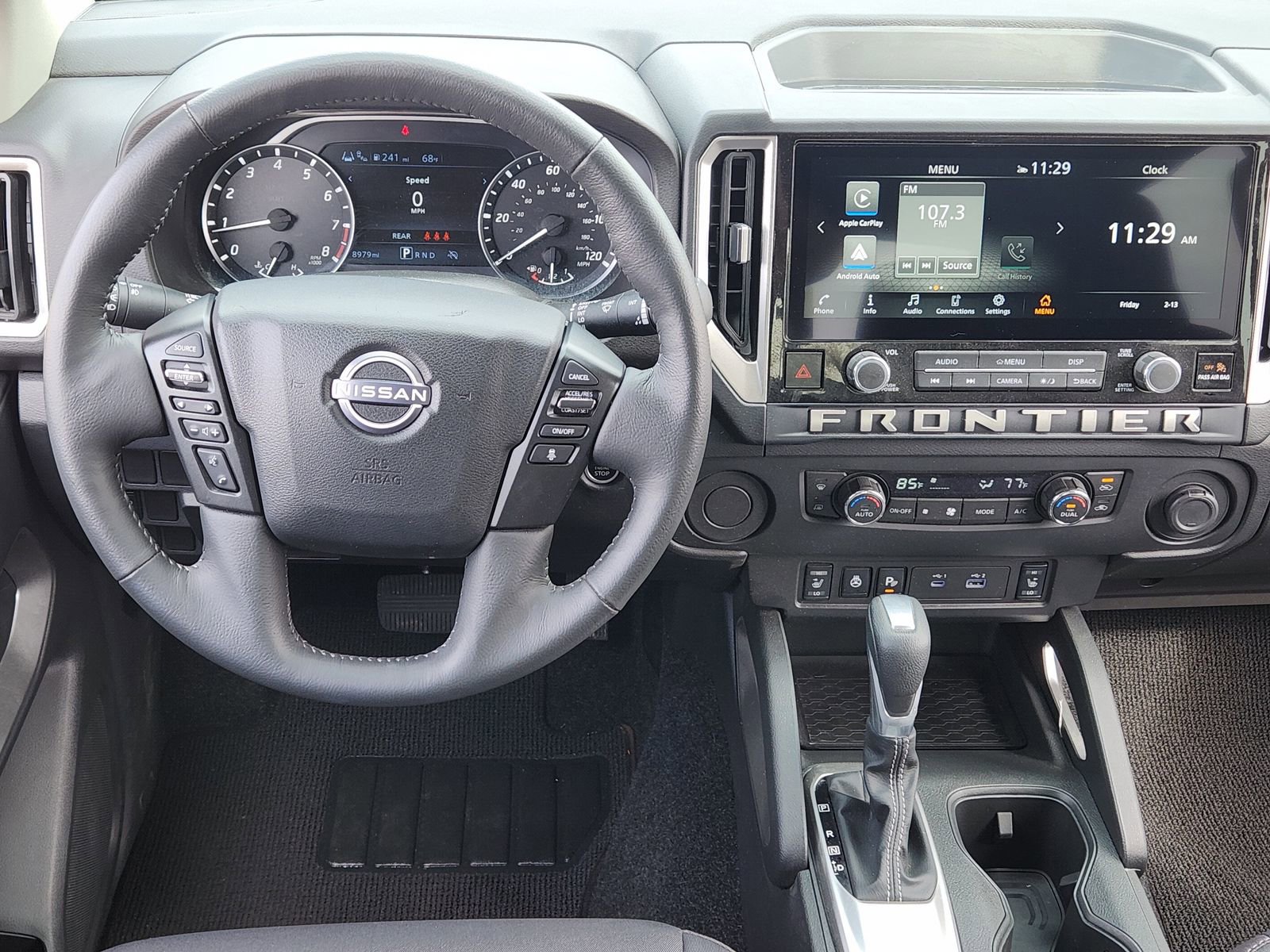 Used 2025 Nissan Frontier SV w/ SV Convenience Package image 29
