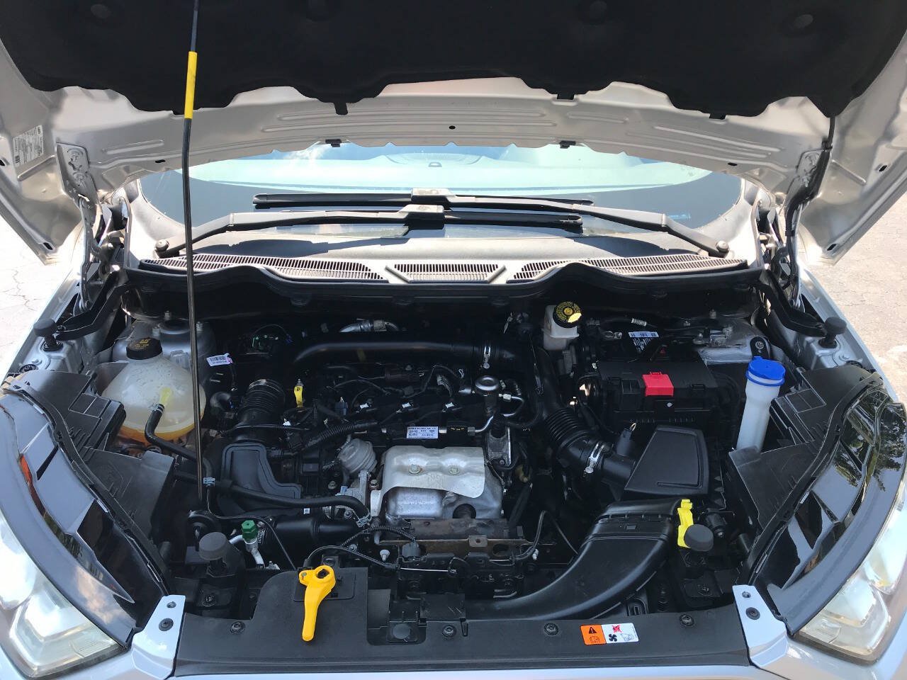 Used 2020 Ford EcoSport SE w/ SE Convenience Package FWD image 8