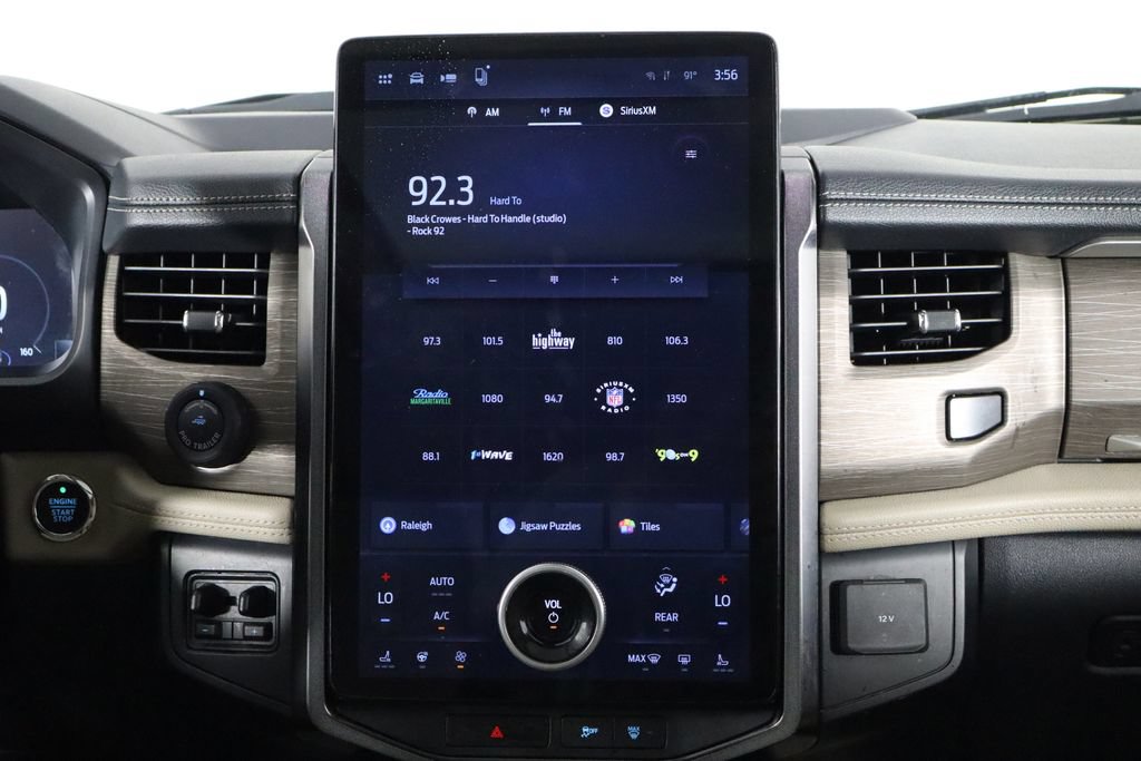 Used 2023 Ford Expedition Limited AWD/4WD image 29