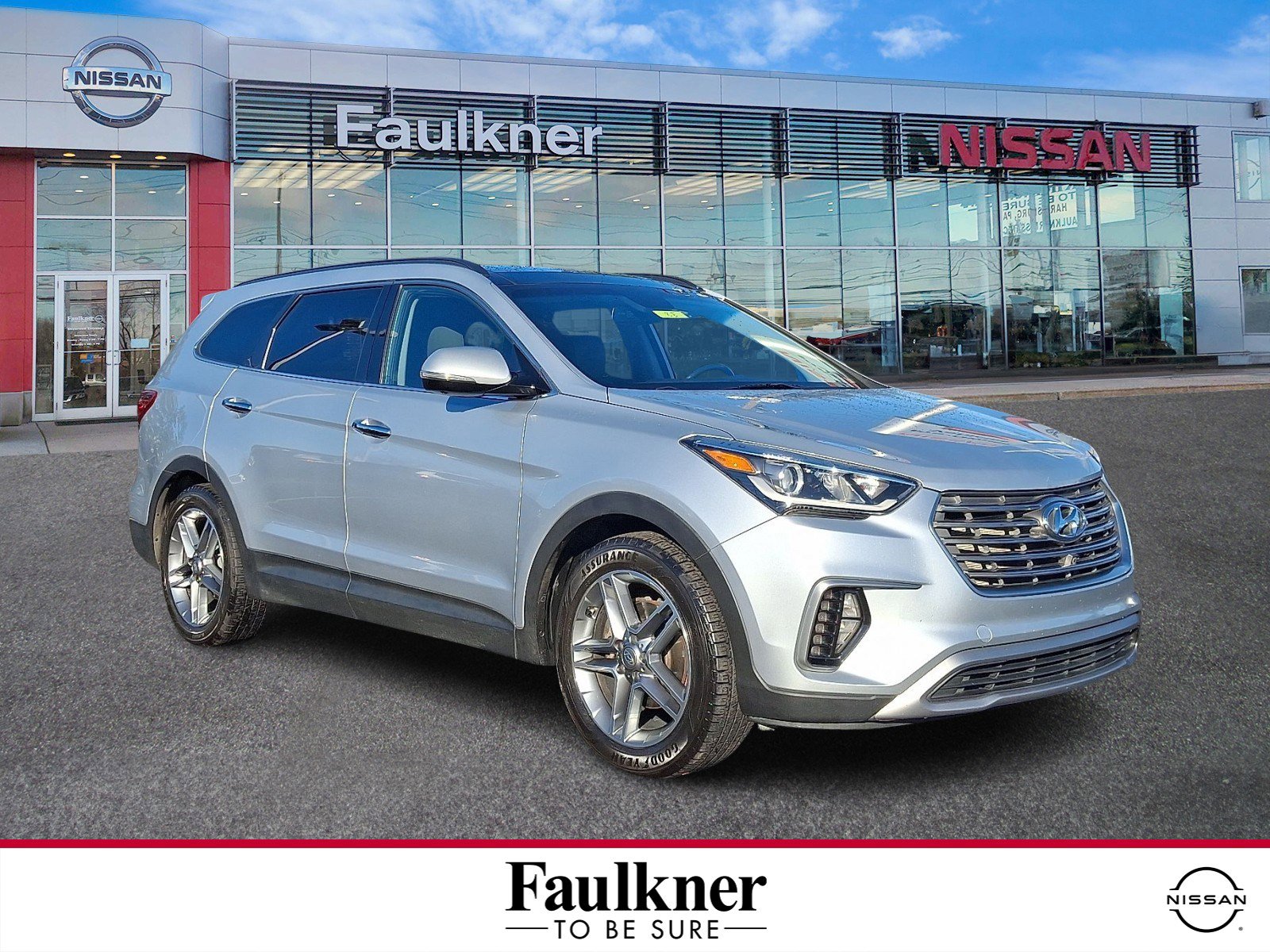 Used 2017 Hyundai Santa Fe SE w/ Cargo Package