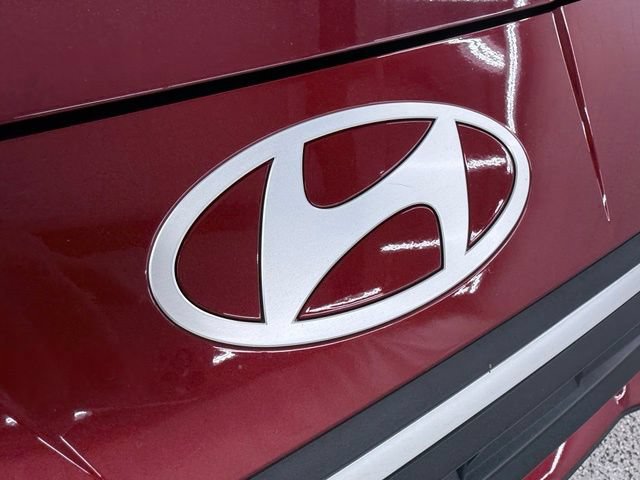 Used 2025 Hyundai Elantra Sport FWD image 9