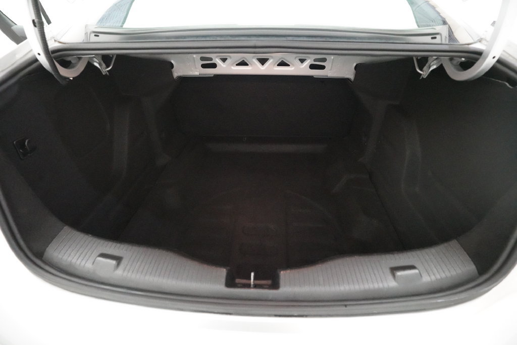 Used 2019 Chevrolet Cruze LS w/ LS Convenience Package FWD image 20