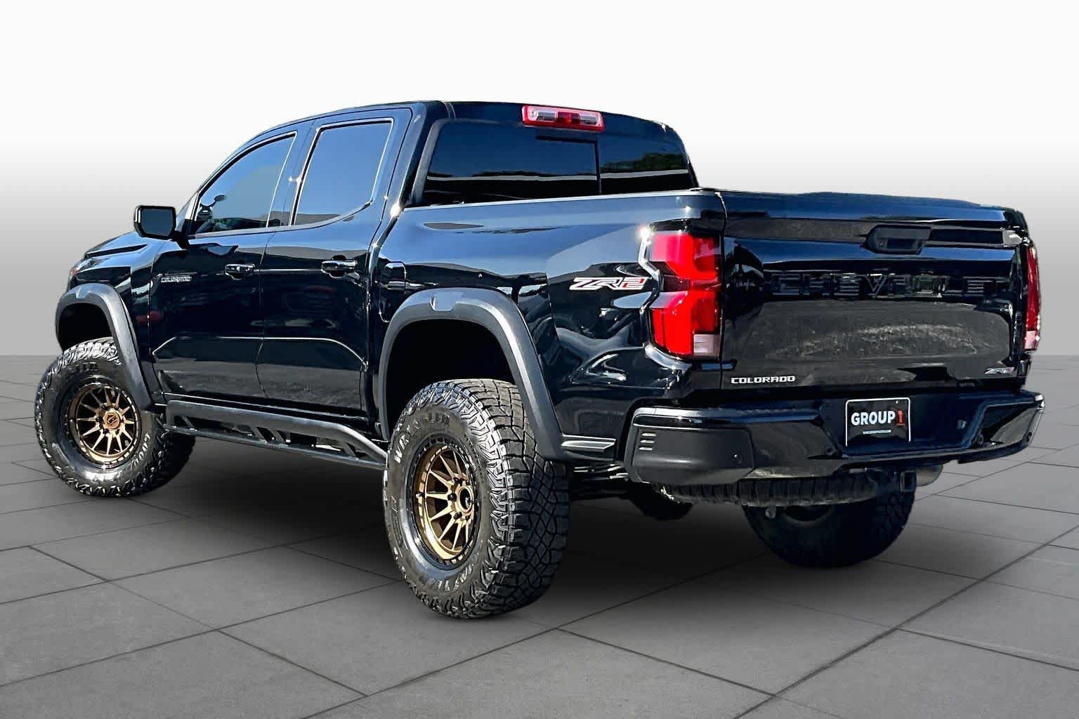 Used 2024 Chevrolet Colorado ZR2 w/ ZR2 Convenience Package III AWD/4WD image 12