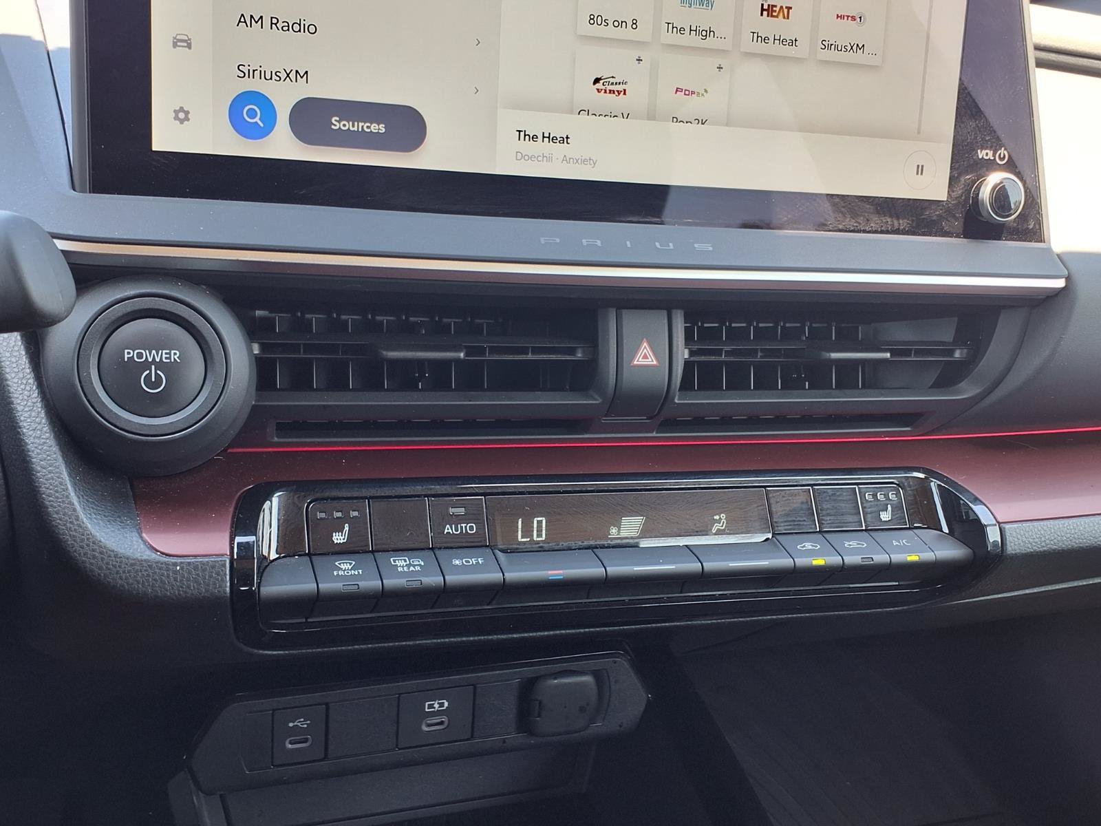 Certified 2024 Toyota Prius Prime FWD image 18