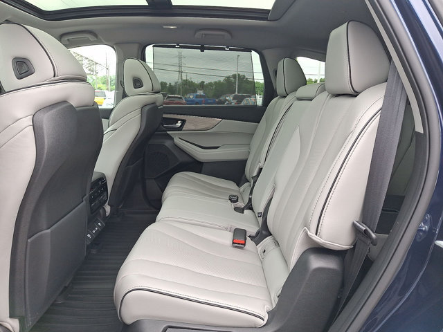 Used 2022 Acura MDX SH-AWD w/ Advance Package image 21