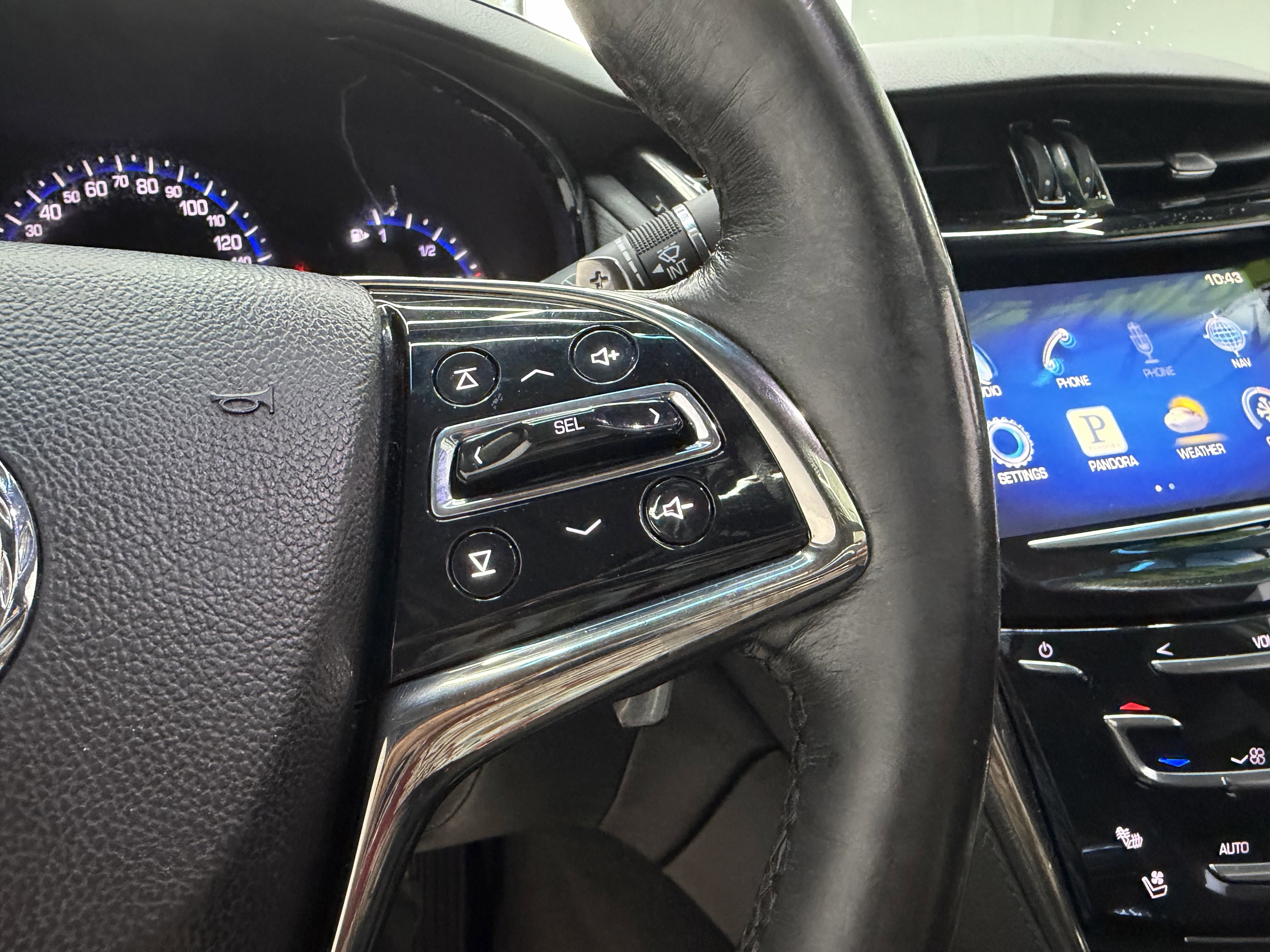 Used 2014 Cadillac CTS Luxury image 17