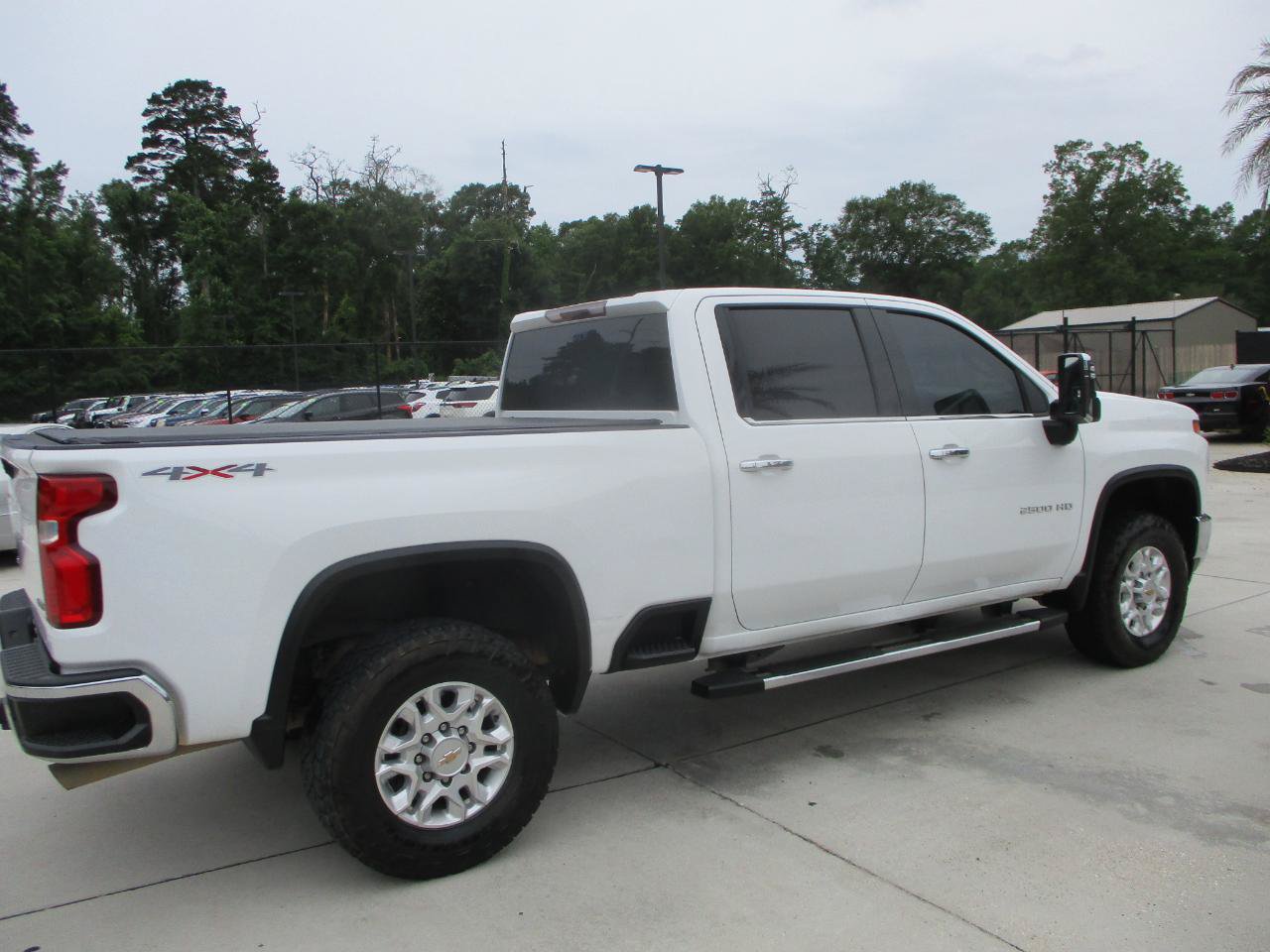 Used 2021 Chevrolet Silverado 2500 LTZ AWD/4WD image 7