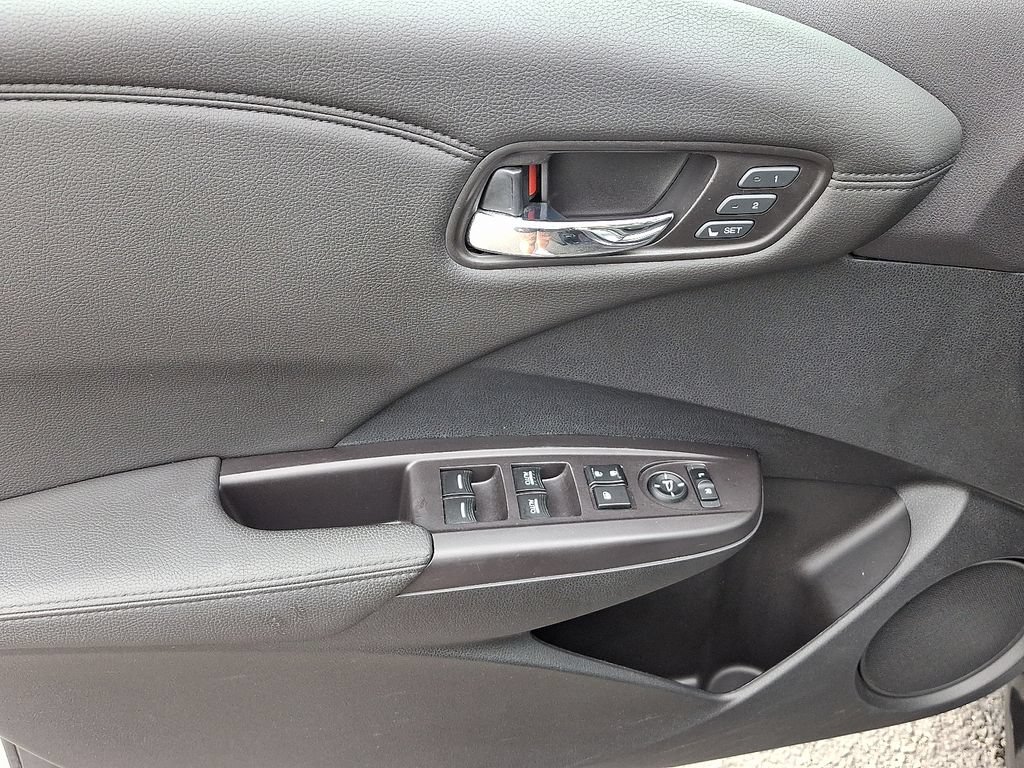 Used 2016 Acura RDX AWD w/ Technology Package image 13