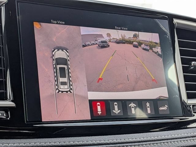New 2027 Chrysler Pacifica Limited w/ Family Tech Group AWD/4WD image 27
