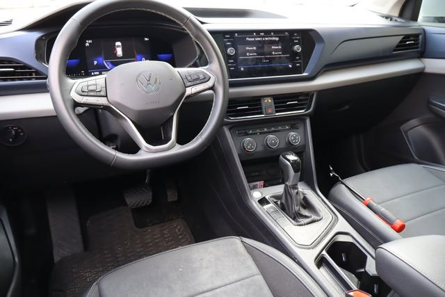 Used 2022 Volkswagen Taos SE FWD image 5