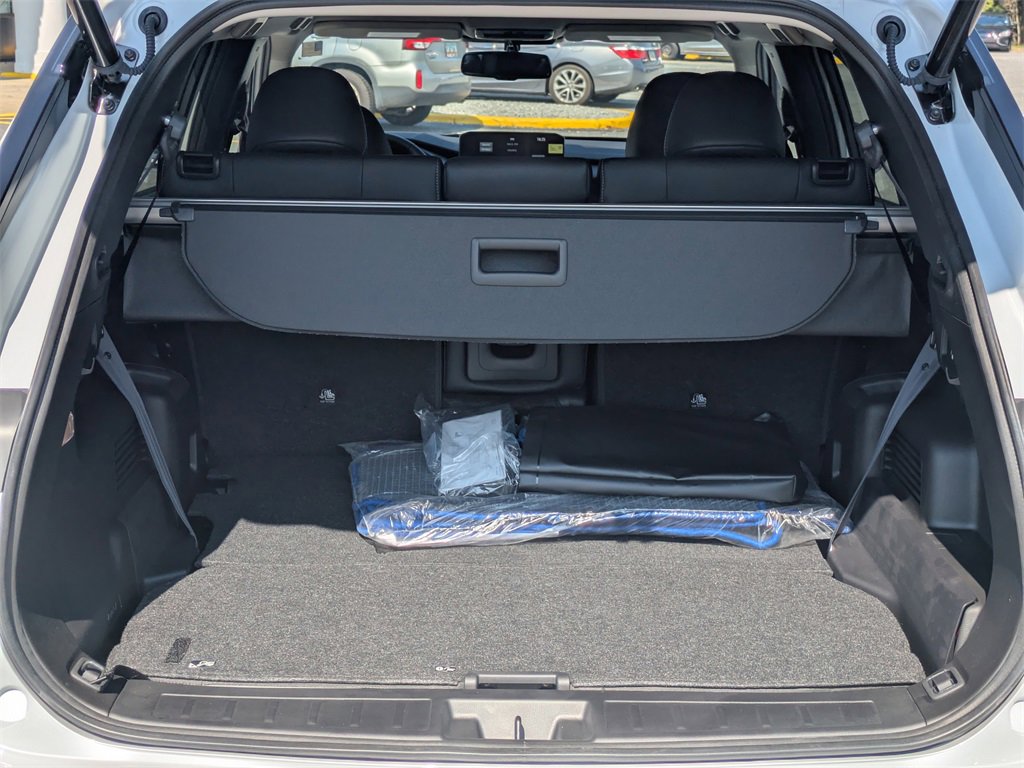 New 2025 Mitsubishi Outlander SE image 12