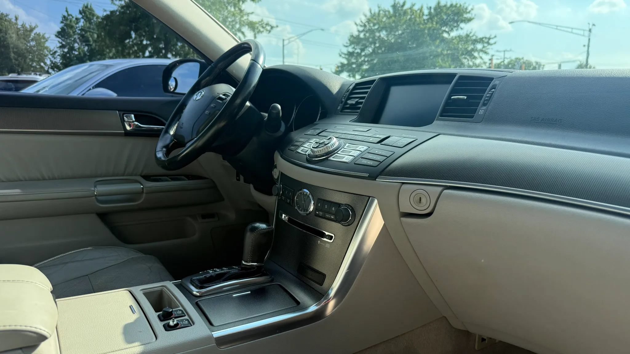 Used 2008 INFINITI M35 w/ Technology Pkg RWD image 14