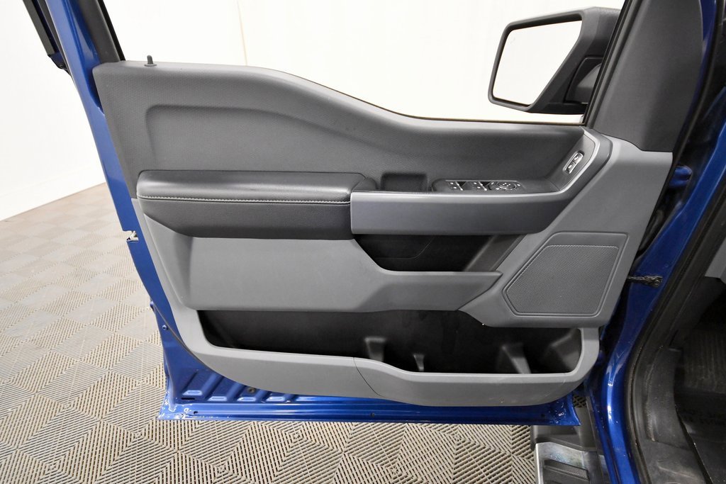 Used 2022 Ford F150 XLT w/ XTR Package image 11