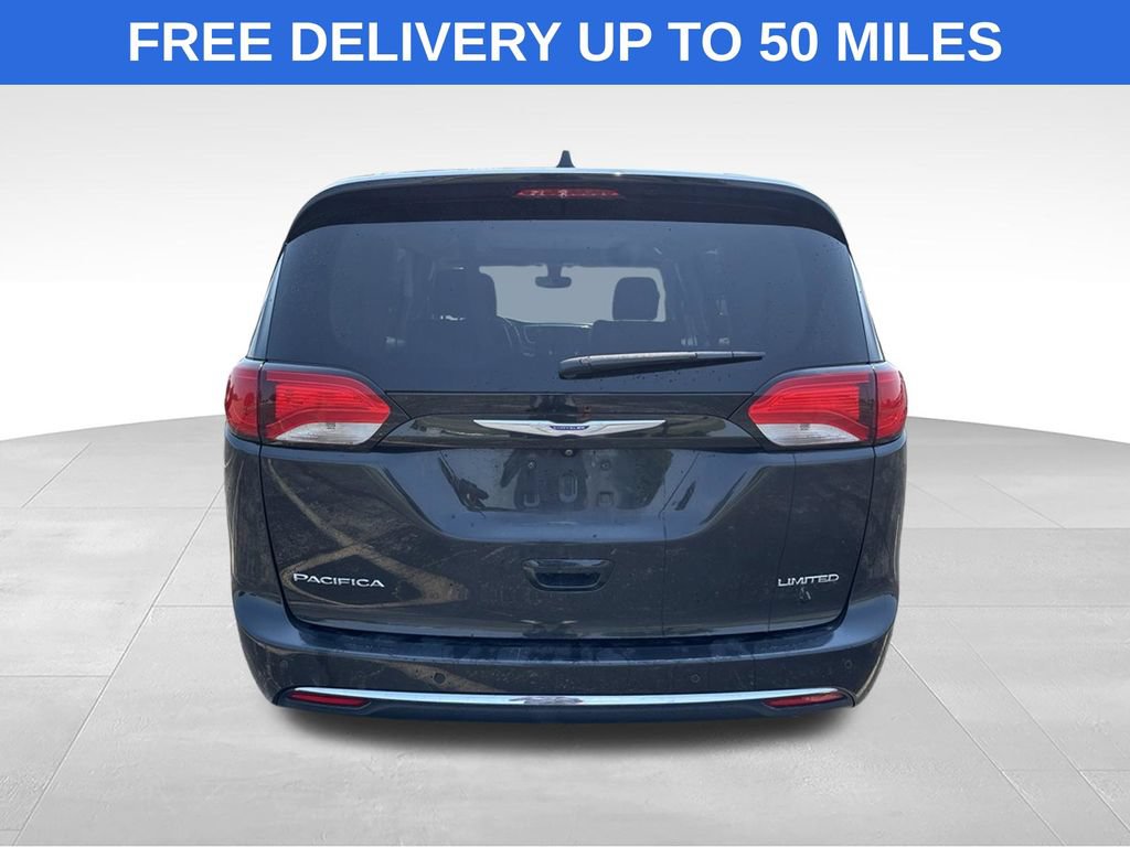 Used 2020 Chrysler Pacifica Limited FWD image 6