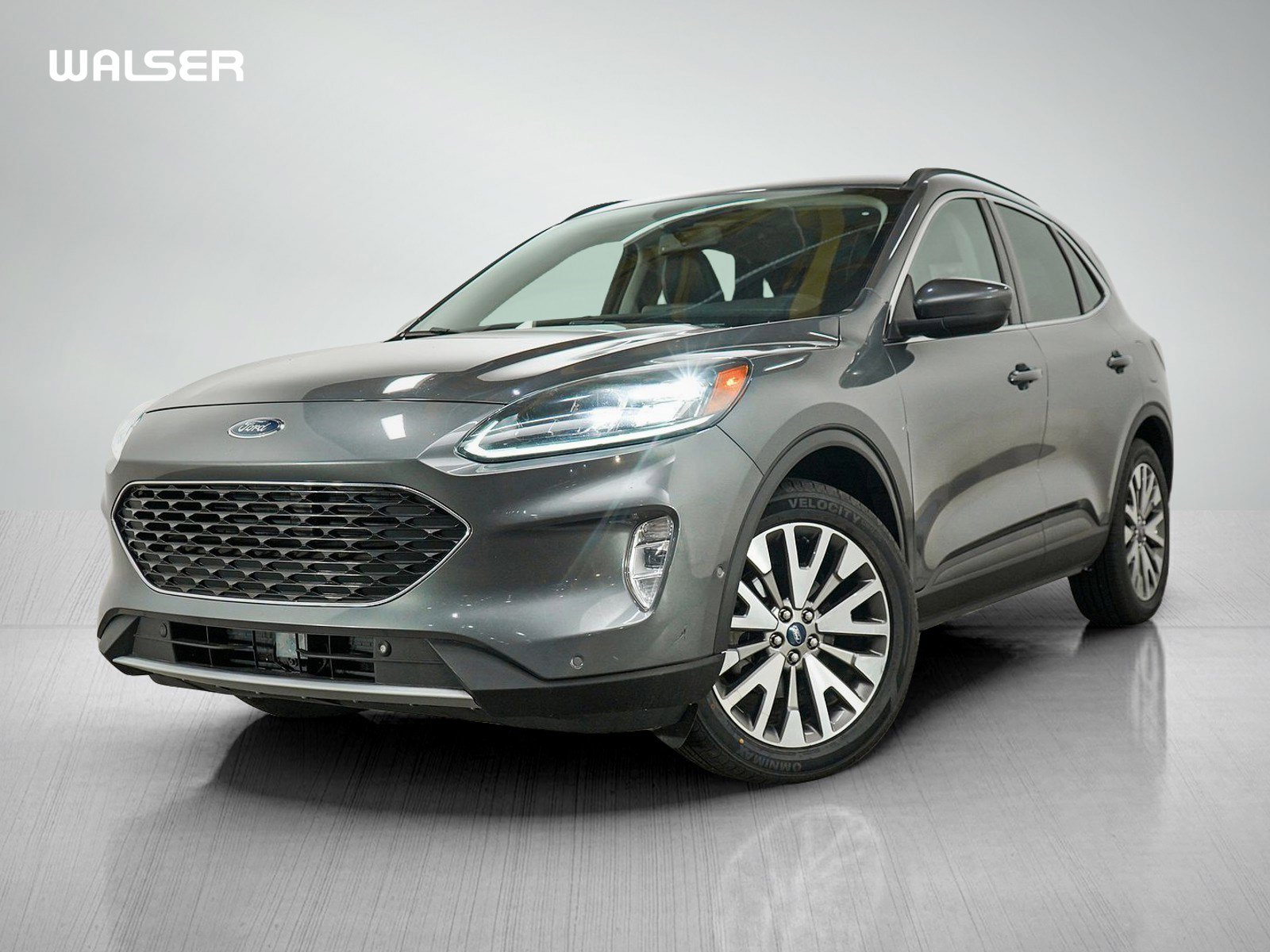 Used 2021 Ford Escape Titanium w/ Class II Trailer Tow Package AWD/4WD video 1
