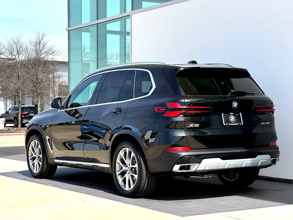New 2026 BMW X5 sDrive40i w/ Premium Package RWD image 7