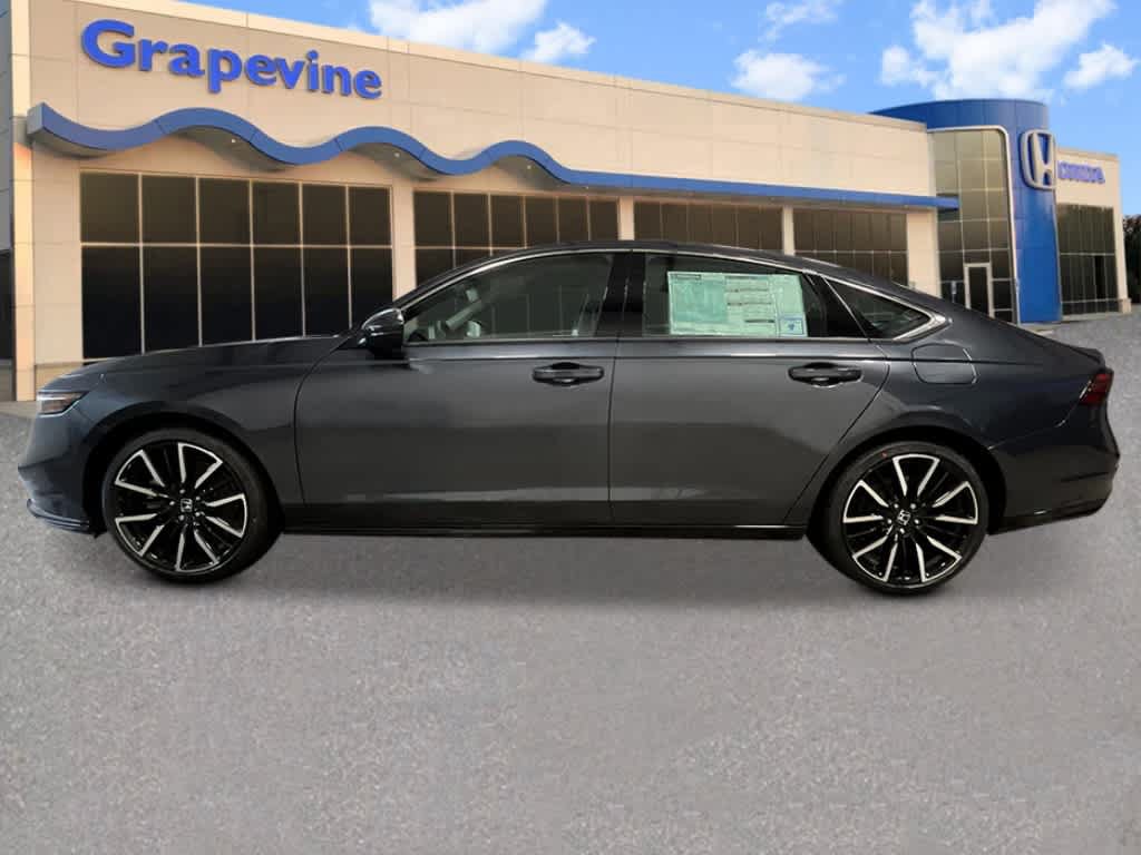 New 2026 Honda Accord Touring image 2