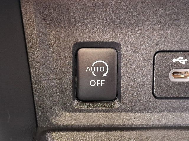 Used 2024 Nissan Sentra SV w/ Lighting Package image 24