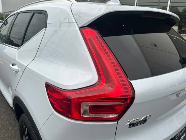 Certified 2025 Volvo XC40 B5 Core AWD/4WD image 10