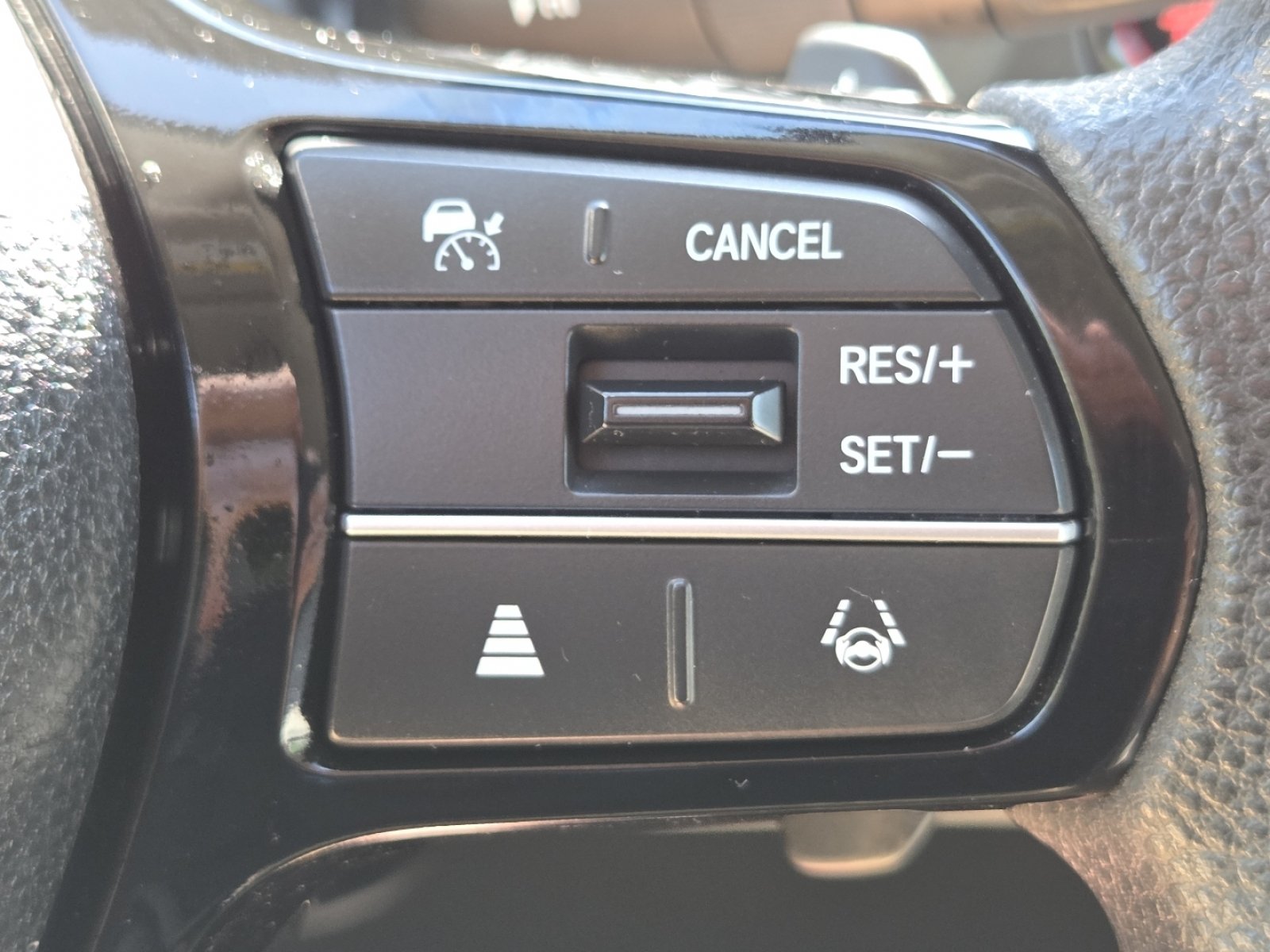 Certified 2023 Honda Pilot LX image 9