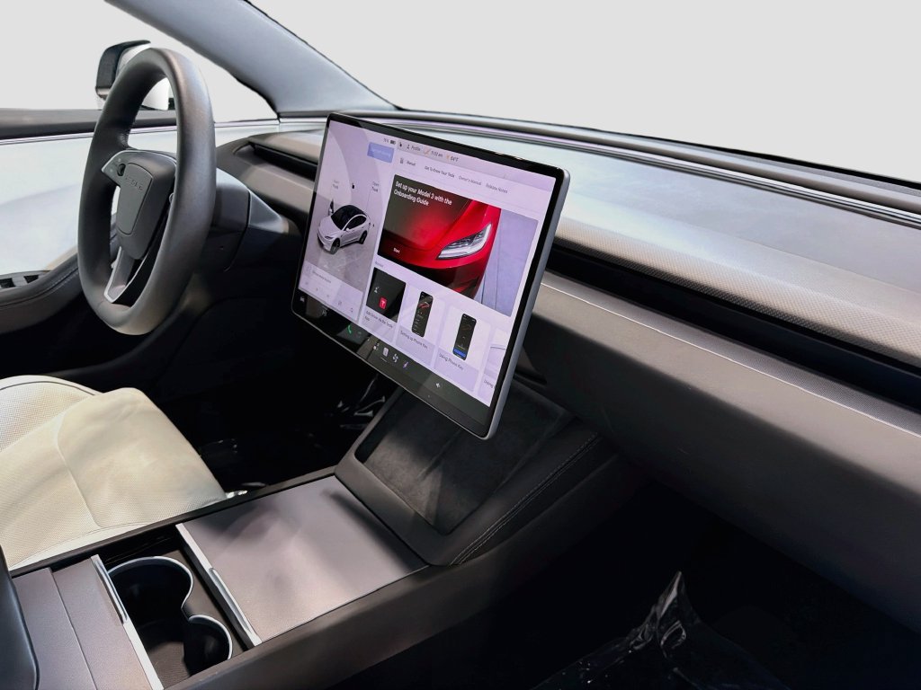 Used 2025 Tesla Model 3 Performance AWD/4WD image 27