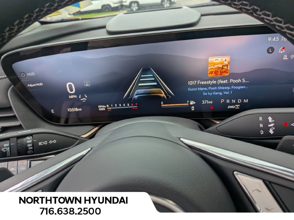 Used 2025 Buick Envision Sport Touring AWD/4WD image 8