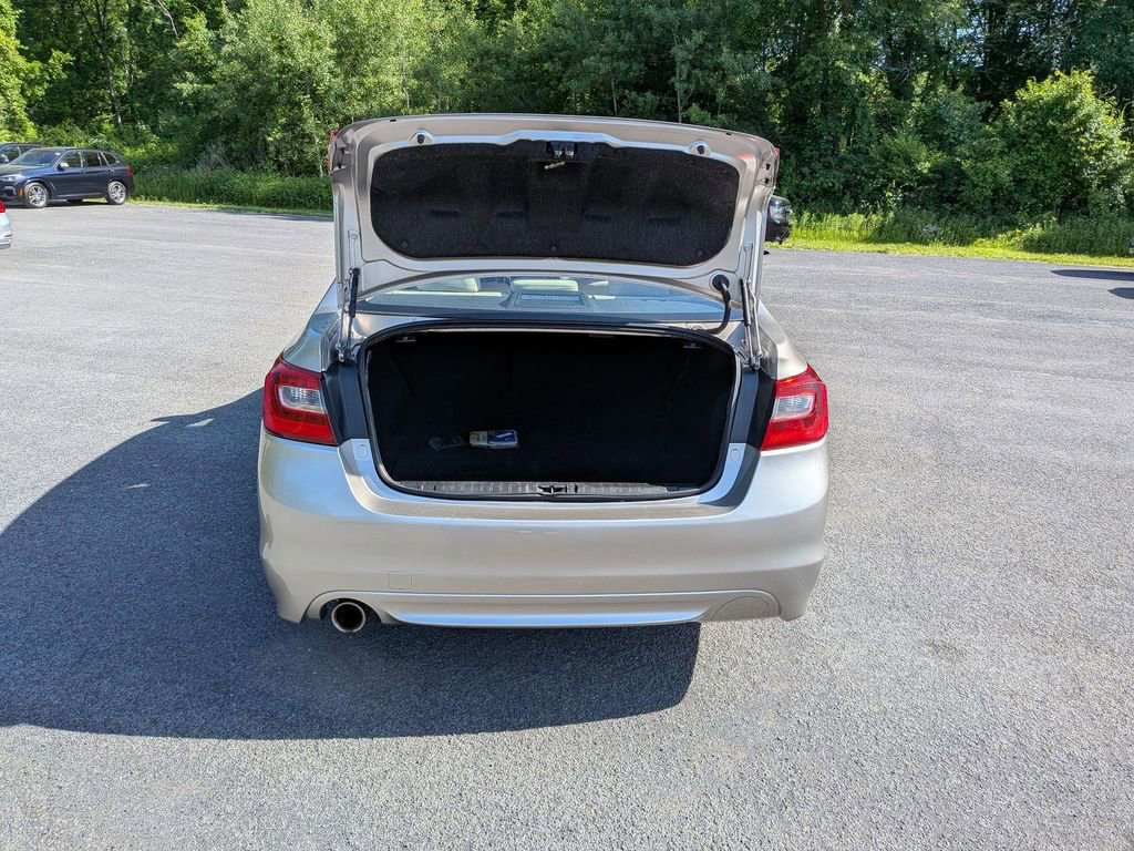 Used 2016 Subaru Legacy 2.5i Premium AWD/4WD image 21