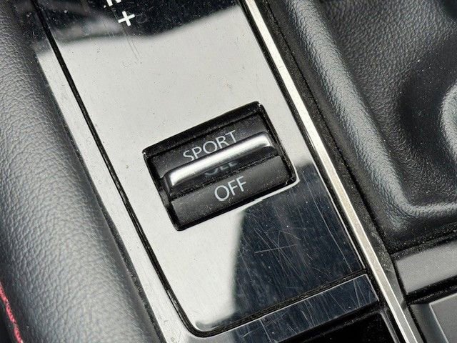 Used 2024 MAZDA MAZDA3 s image 24