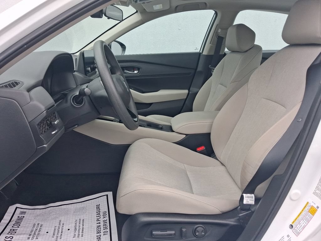 Used 2024 Honda Accord EX image 5