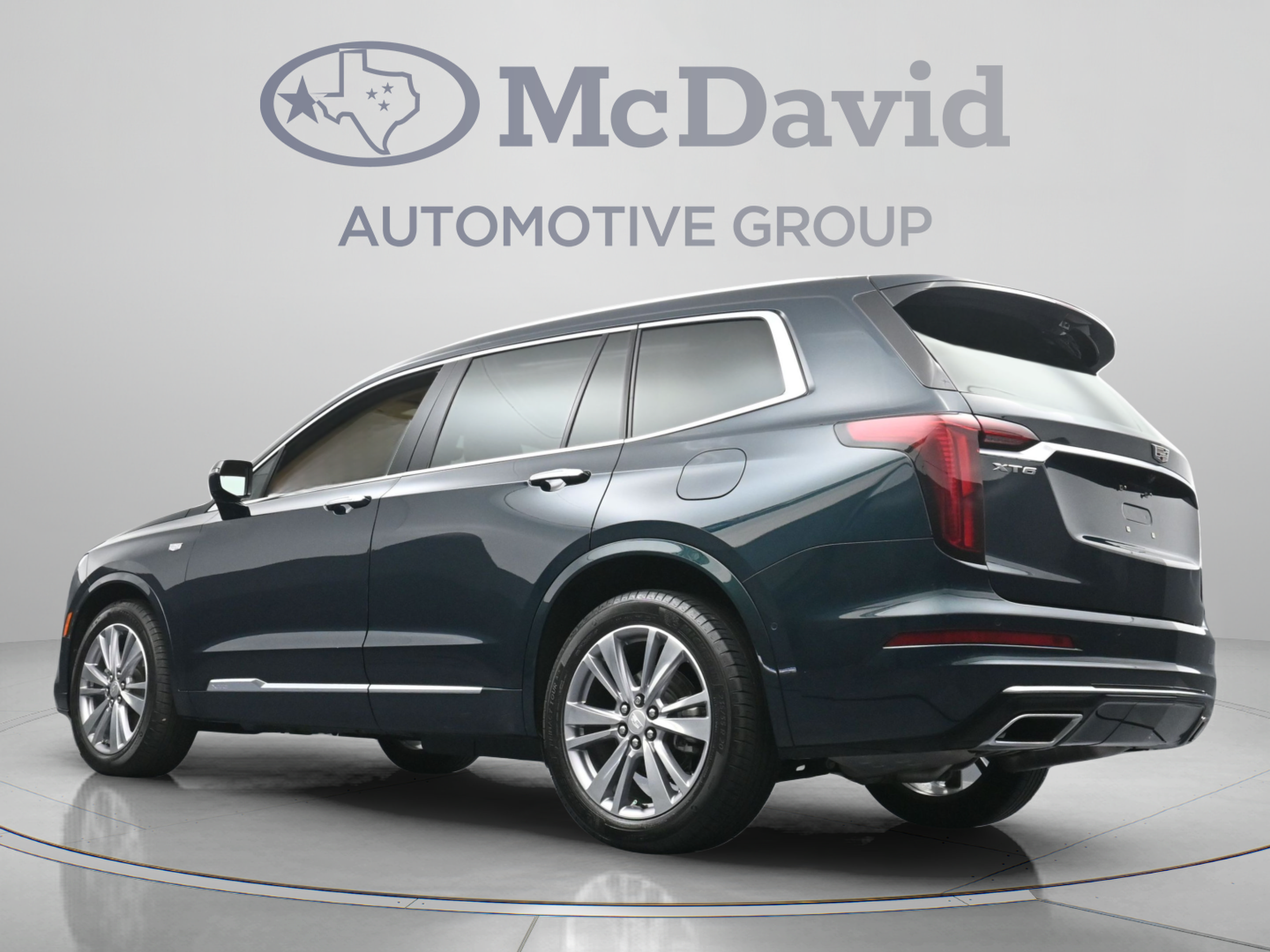 Used 2024 Cadillac XT6 Premium Luxury w/ Platinum Package FWD image 30