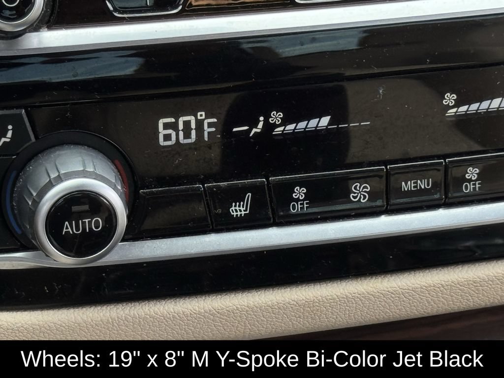 Used 2023 BMW 530i w/ M Sport Package RWD image 23