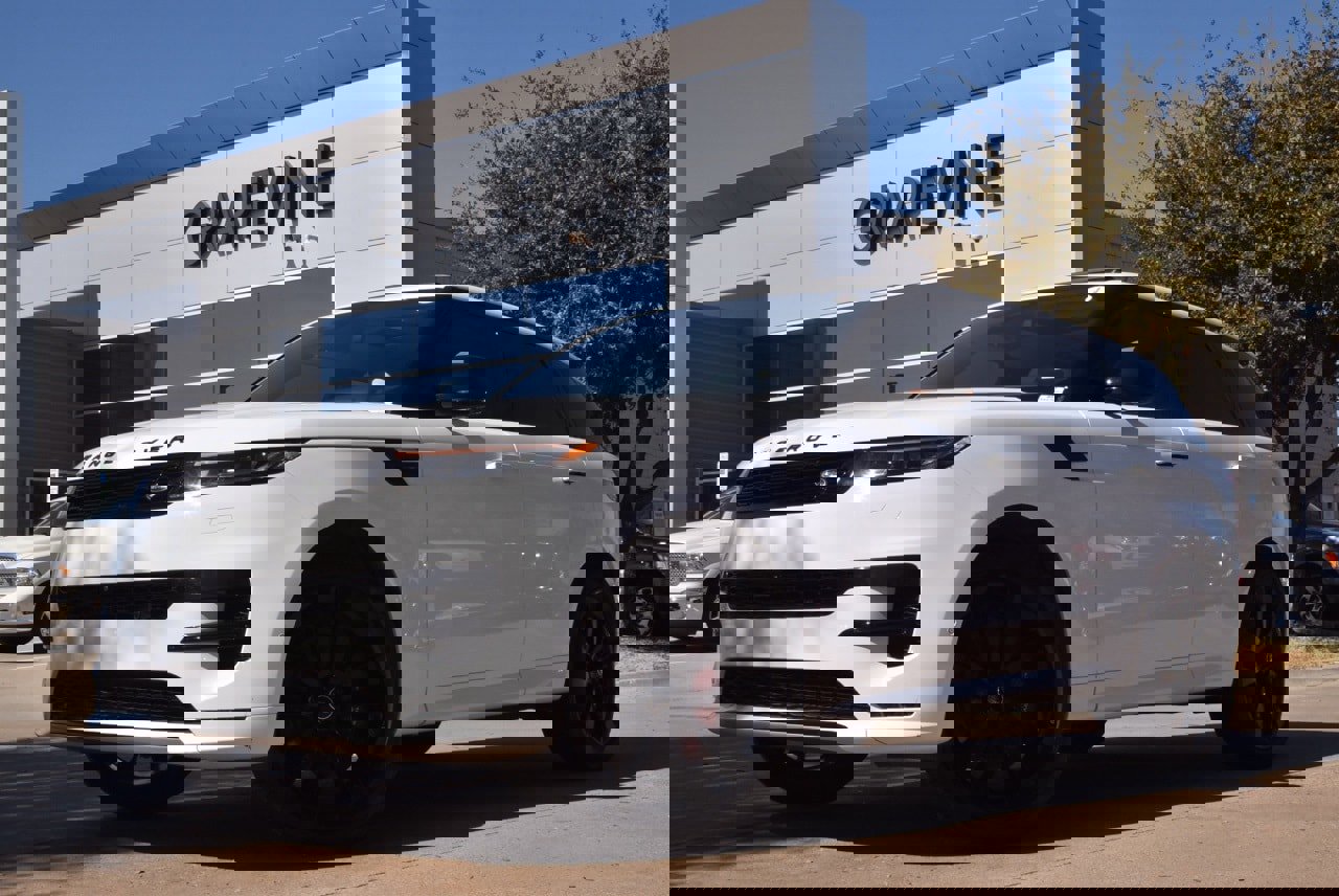 Used 2024 Land Rover Range Rover Sport Dynamic SE