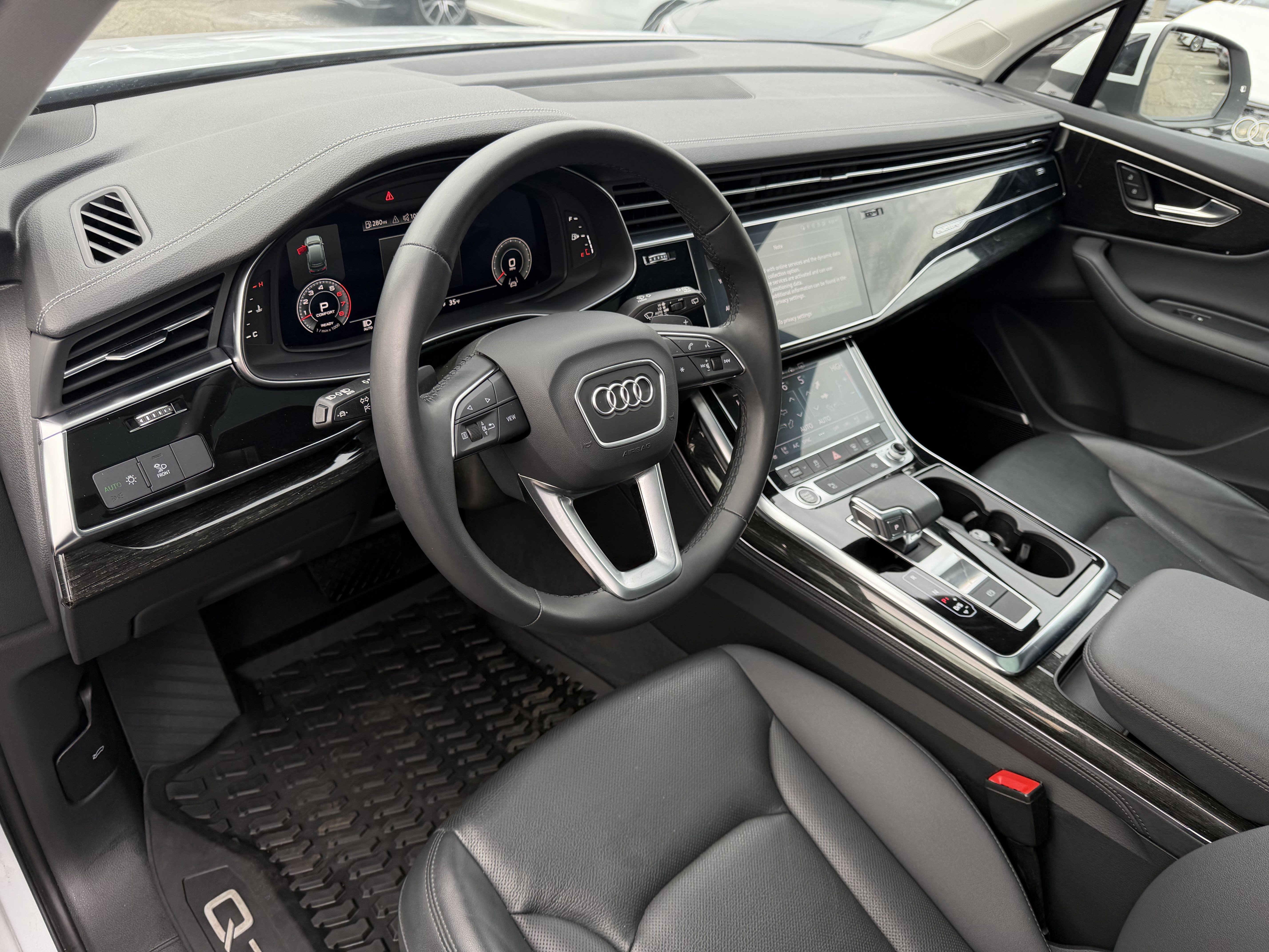 Used 2023 Audi Q7 3.0T Premium Plus w/ Premium Plus Package image 13