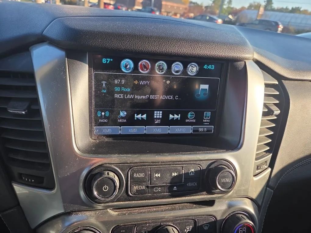 Used 2017 Chevrolet Suburban LS w/ Enhanced Driver Alert Package image 10