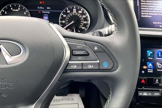 Used 2025 INFINITI QX55 Luxe w/ Accent Package image 15