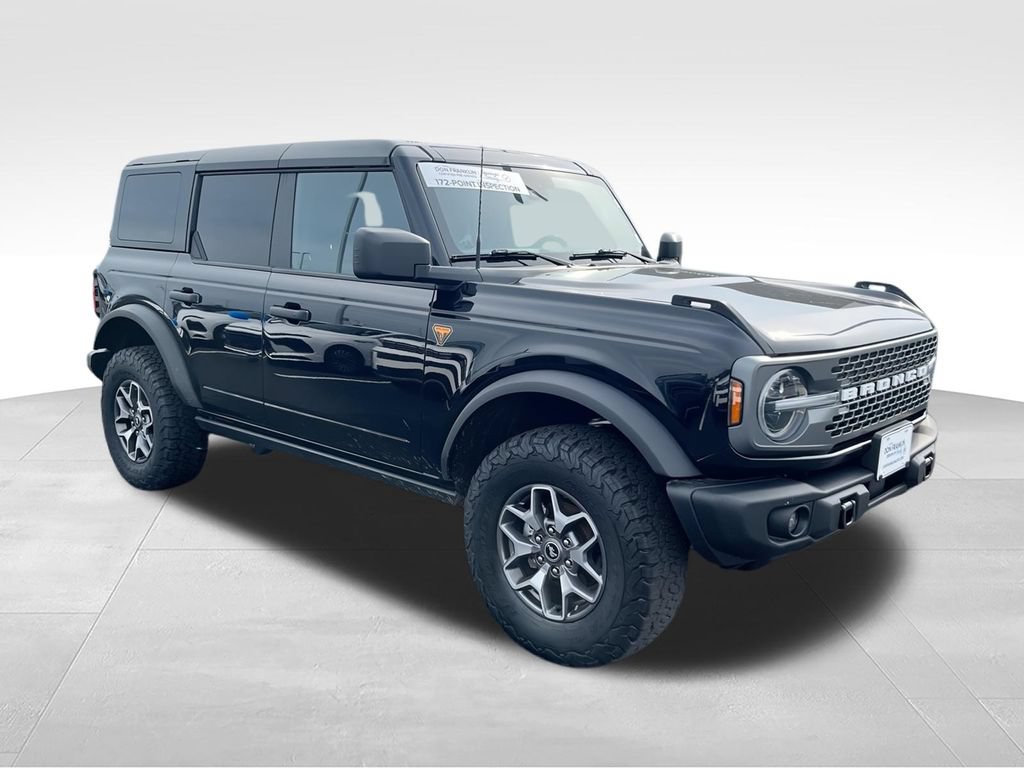 Used 2025 Ford Bronco Badlands AWD/4WD image 2