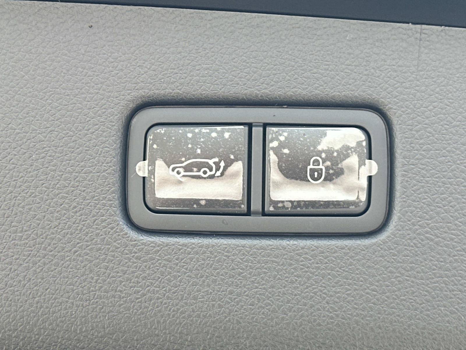 New 2027 Genesis GV70 2.5T Select AWD/4WD image 27