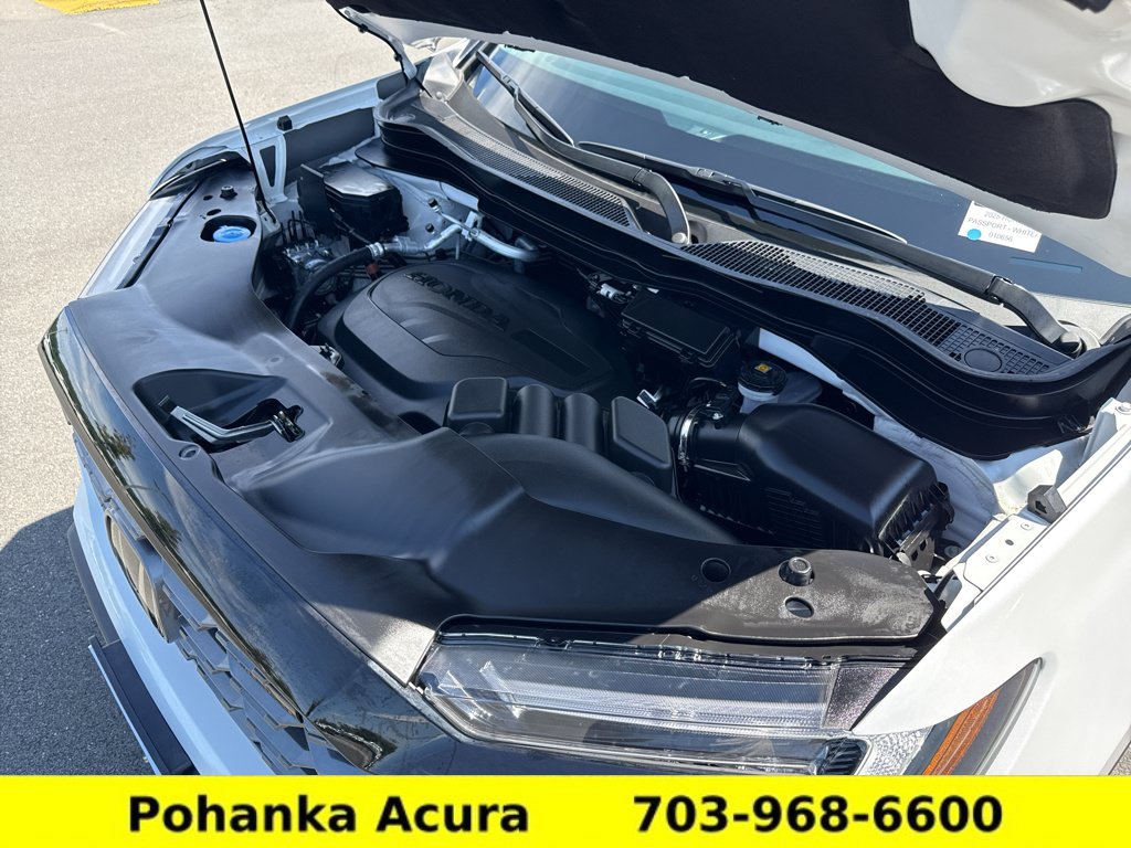 Used 2025 Honda Passport TrailSport image 32