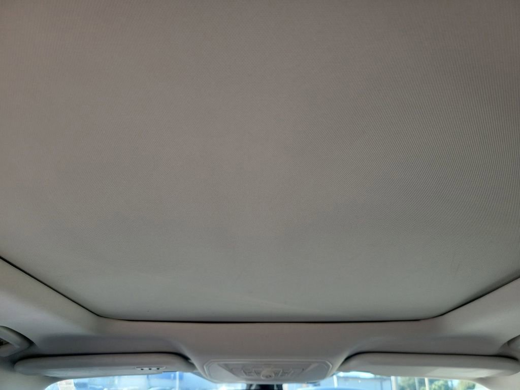 Used 2014 Ford Escape Titanium w/ Equipment Group 401A image 15