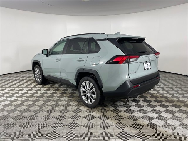 Used 2019 Toyota RAV4 XLE Premium image 23
