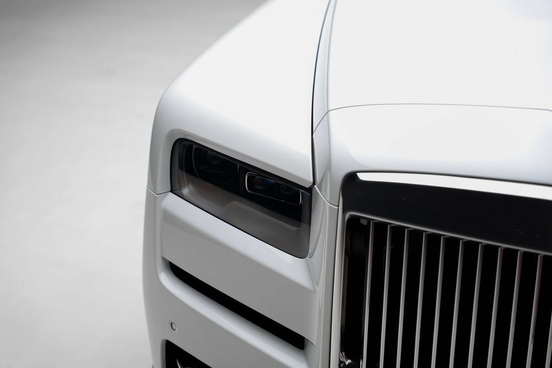Used 2024 Rolls-Royce Cullinan w/ Cullinan Package AWD/4WD image 13