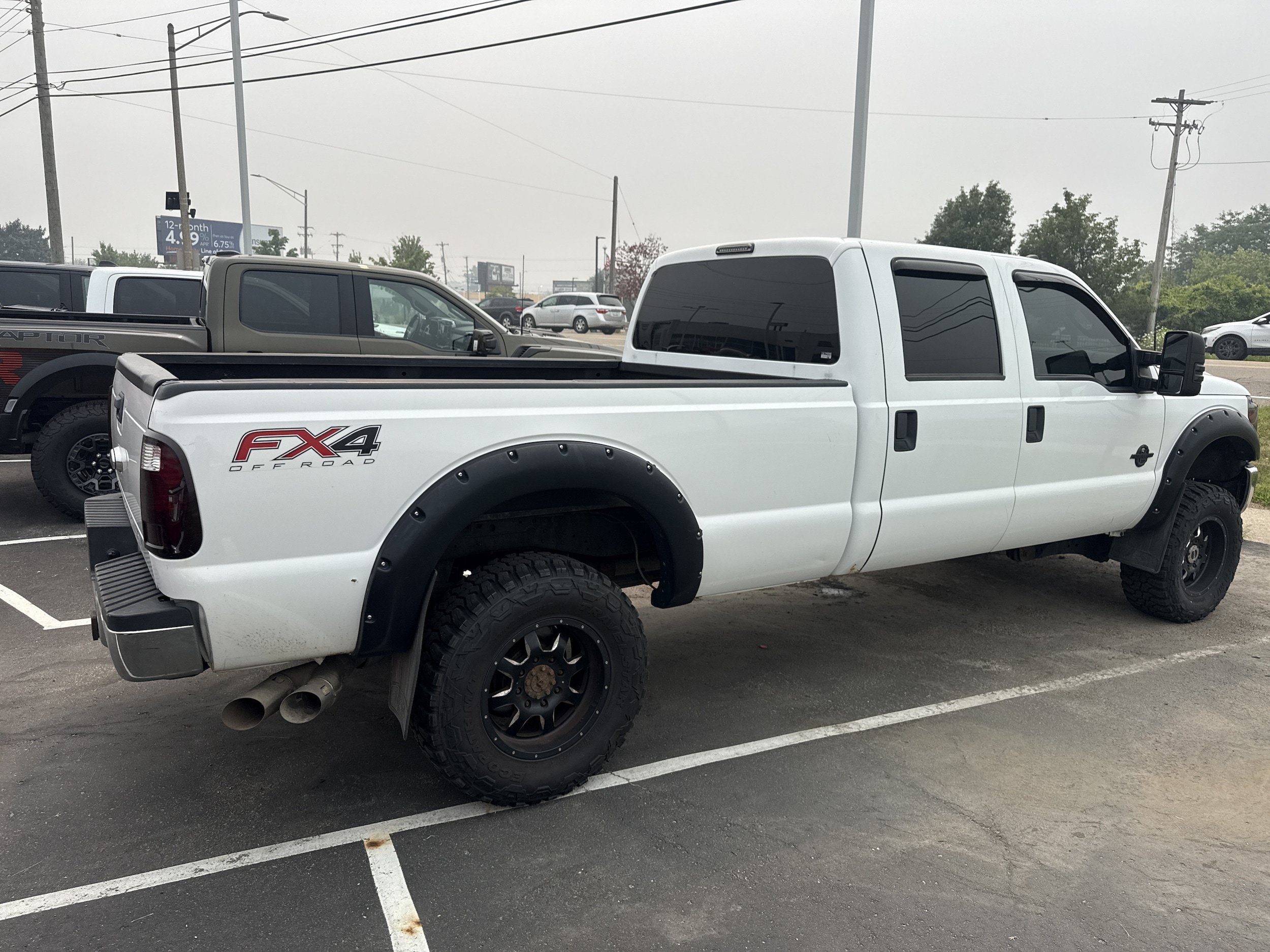 Used 2016 Ford F250 XLT w/ XTR Package AWD/4WD image 2