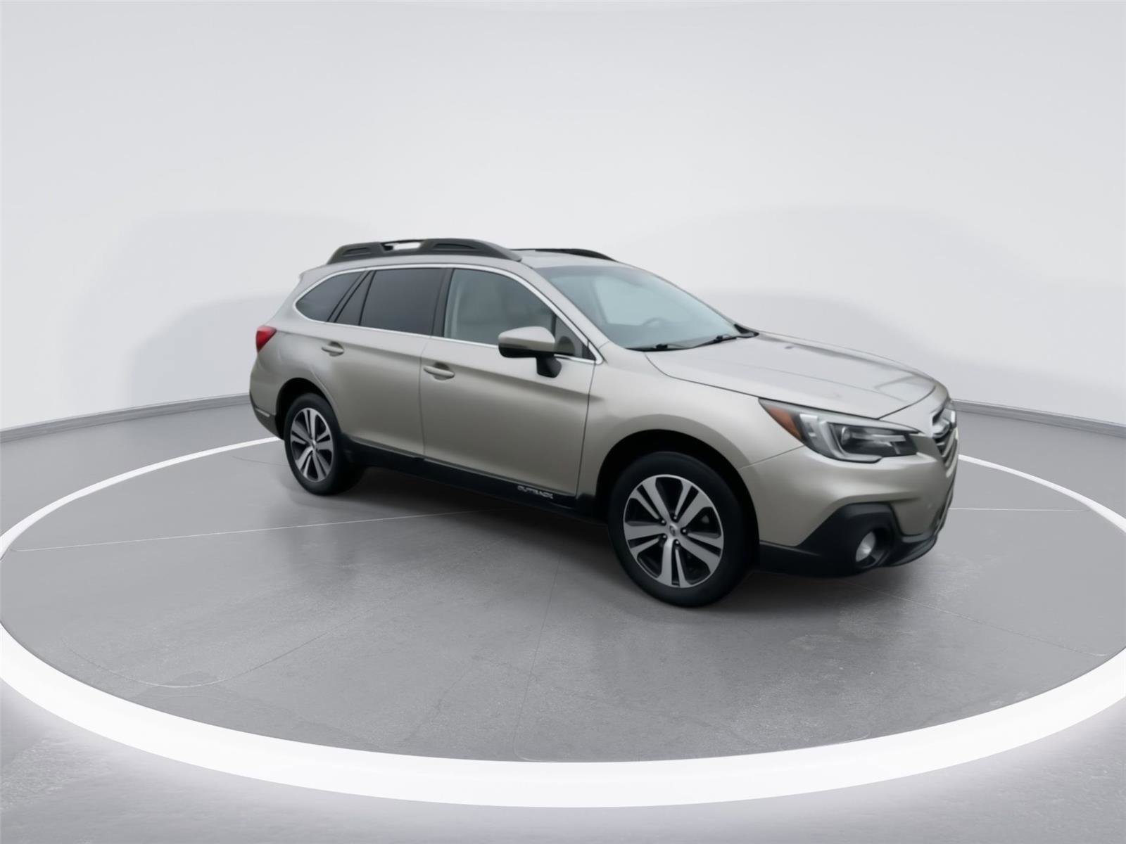 Used 2019 Subaru Outback 2.5i Limited image 2