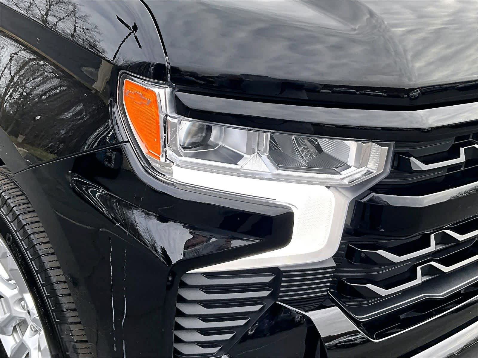 Used 2026 Chevrolet Silverado 1500 RST AWD/4WD image 34