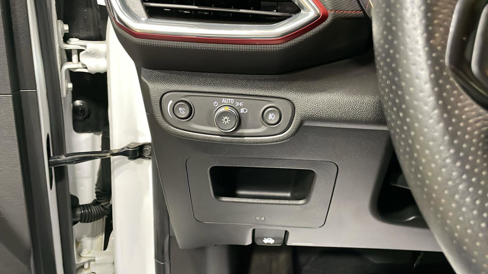 Used 2021 Chevrolet TrailBlazer RS w/ Convenience Package image 15